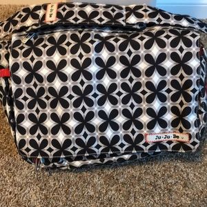Messenger diaper bag